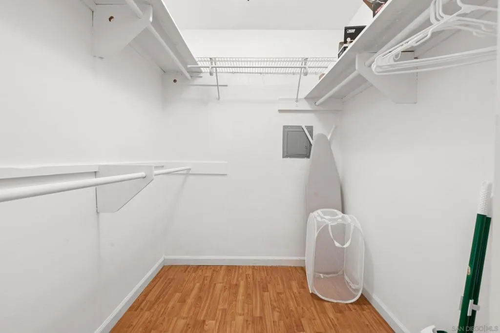 6202 Friars Rd 215, San Diego, California 92108 home-pic-15